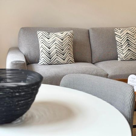 Apartamentos Core Suite Sevilla Экстерьер фото