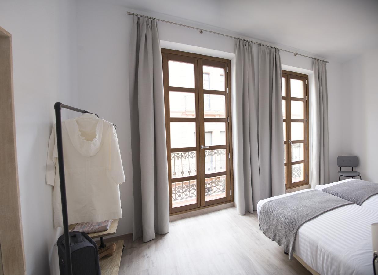 Apartamentos Core Suite Sevilla Экстерьер фото